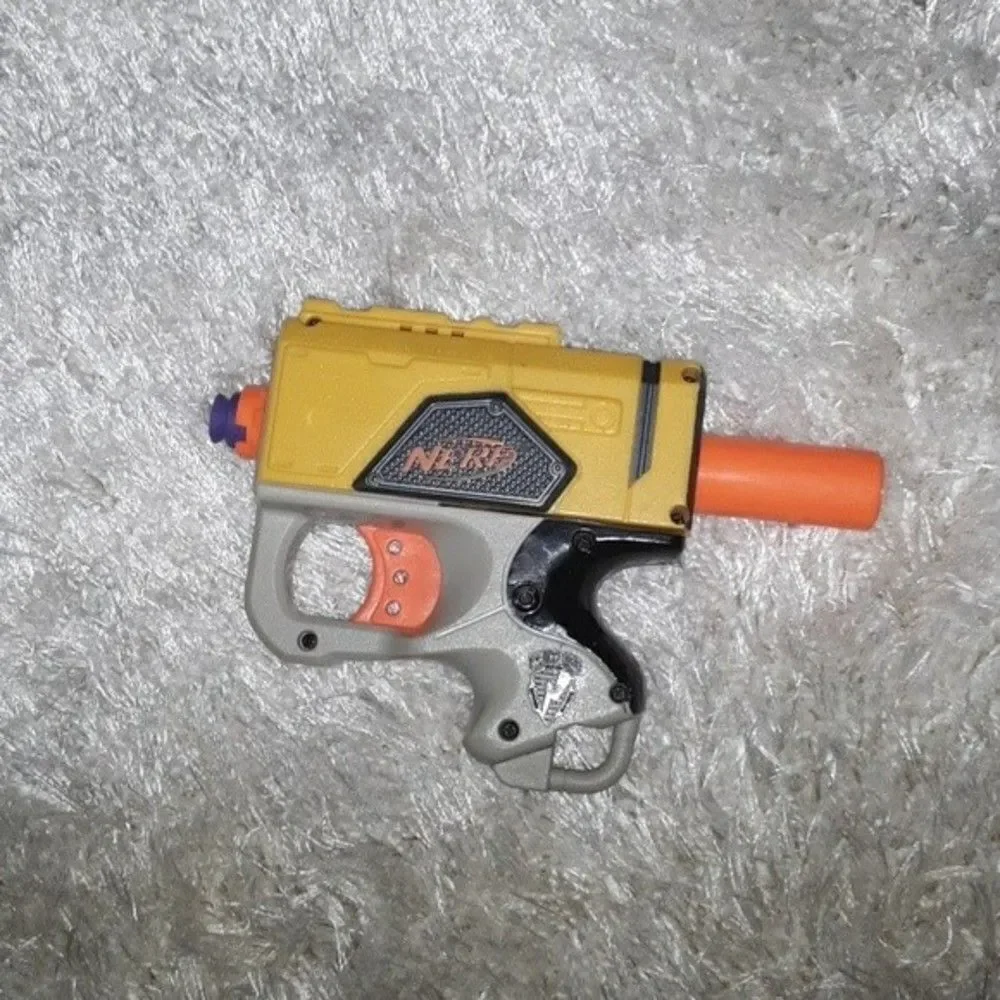 Nerf N-Strike toy yellow kids children soft pellets strike play dart bla…